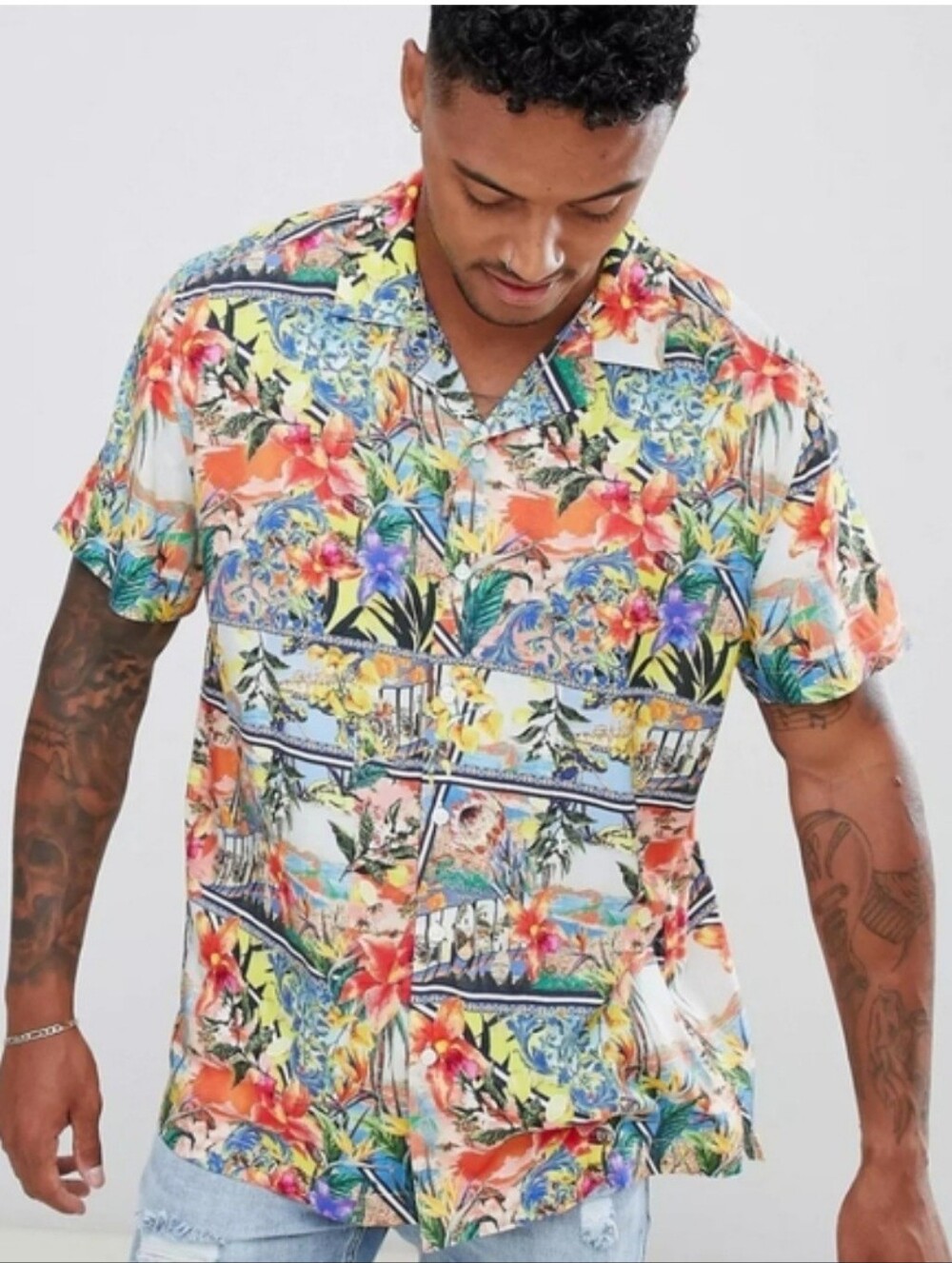 ASOS DESIGN RELAXED HAWAIIAN FLORAL POSTCARD PRINT BUTTON - UP . SIZE 2XL